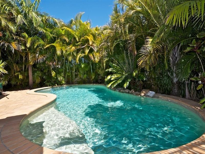 72 Arun Drive, Arundel QLD 4214