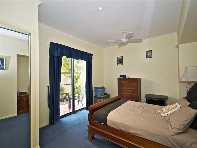 57 Arun Drive, Arundel QLD 4214