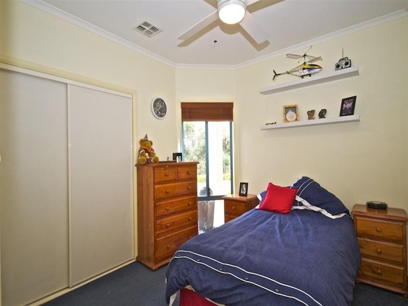 57 Arun Drive, Arundel QLD 4214