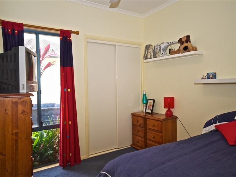 57 Arun Drive, Arundel QLD 4214