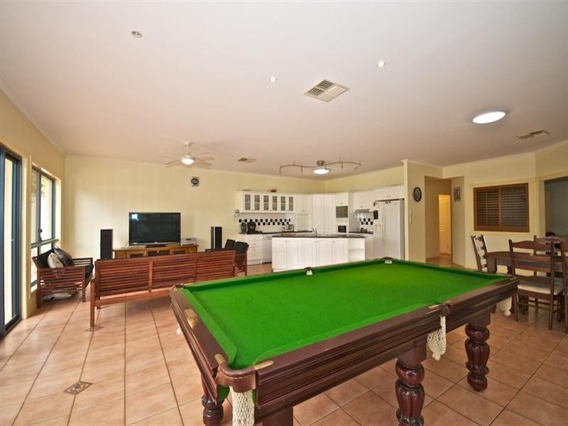 57 Arun Drive, Arundel QLD 4214