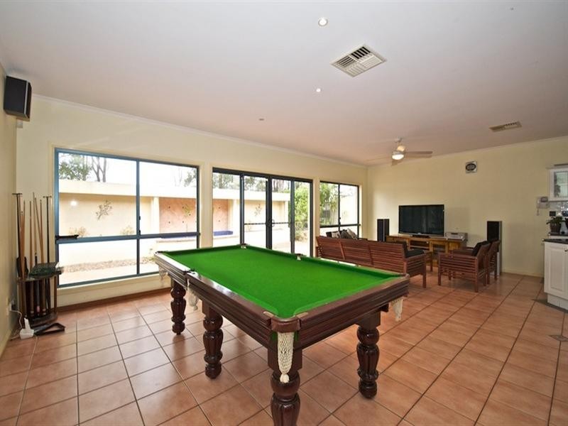 57 Arun Drive, Arundel QLD 4214