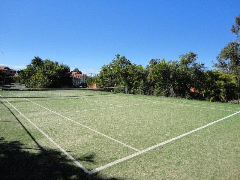 15/3 Arundel Drive, Arundel QLD 4214