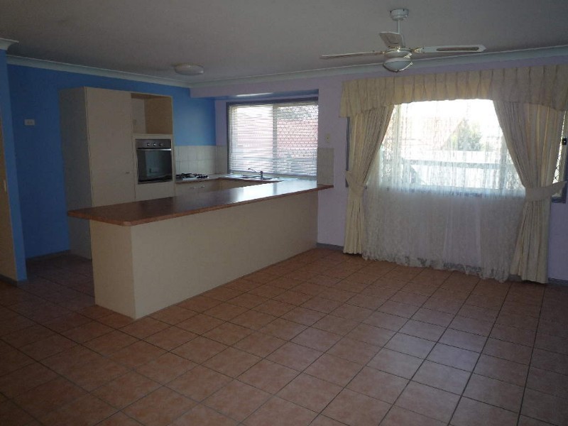 33 Carner Court, Parkwood QLD 4214