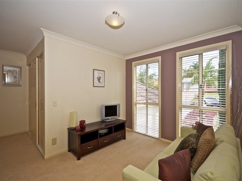 62 Greg Norman Crescent, Parkwood QLD 4214