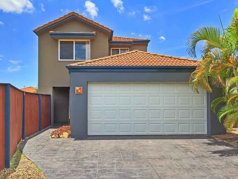 4 Oxbridge Chase, Arundel QLD 4214