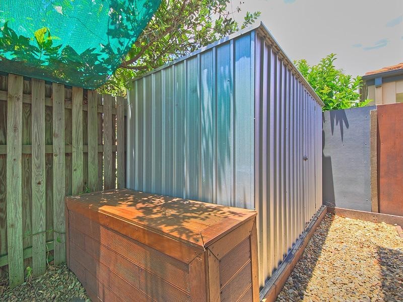 4 Oxbridge Chase, Arundel QLD 4214