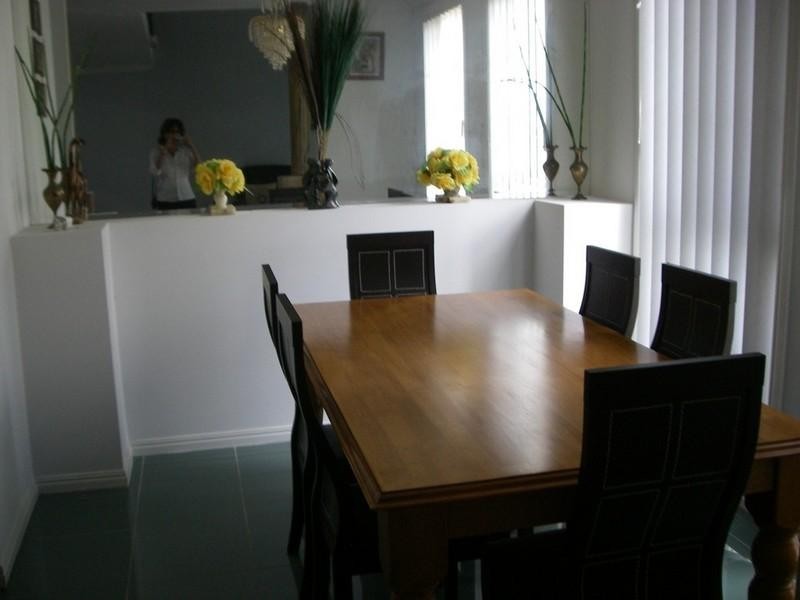 1 Chichester Drive, Arundel QLD 4214