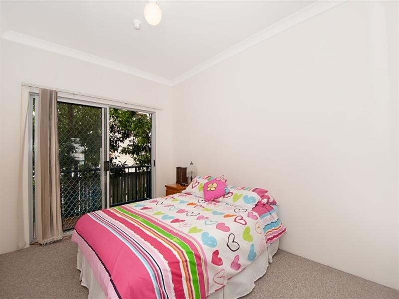3A/522 Marine Parade, Biggera Waters QLD 4216