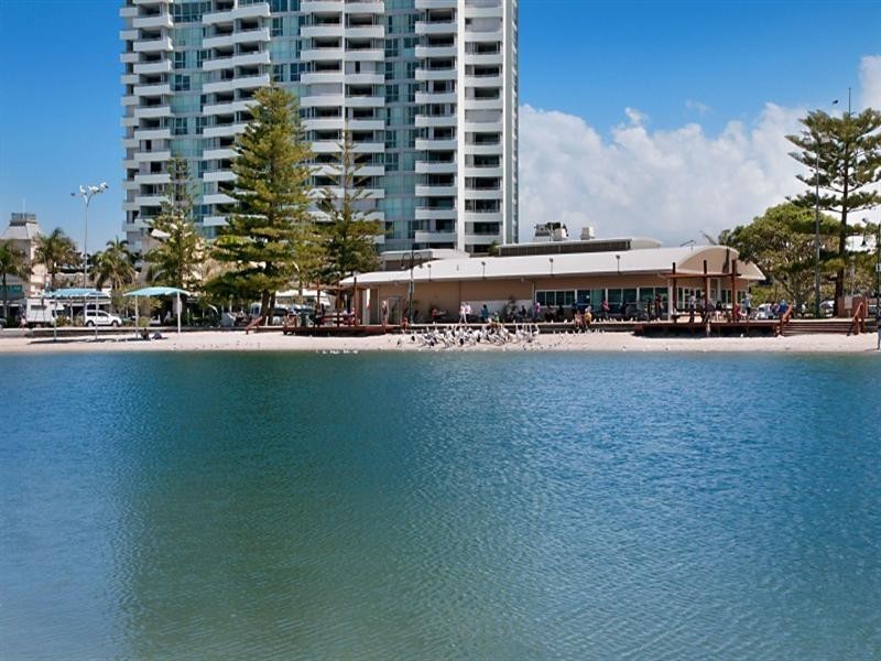 3A/522 Marine Parade, Biggera Waters QLD 4216