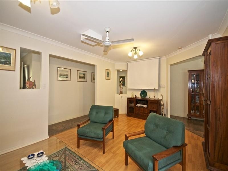 16 Daintree Drive, Parkwood QLD 4214