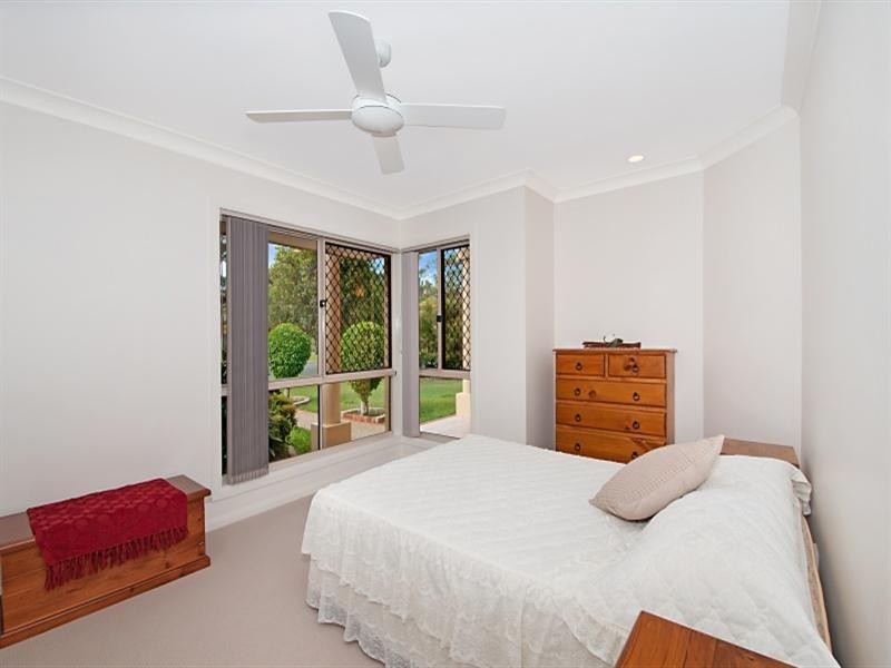 19 Fitzalan Circuit, Arundel QLD 4214