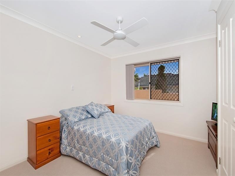 19 Fitzalan Circuit, Arundel QLD 4214