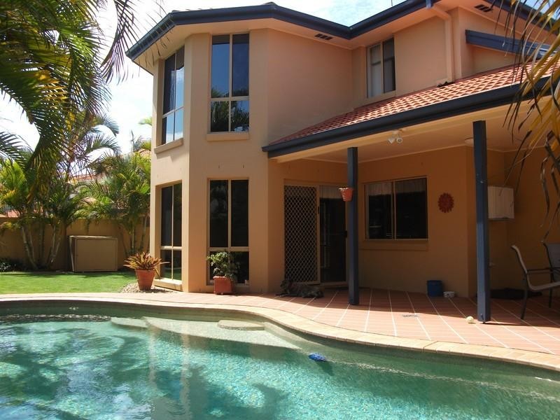 63 Tranquility Circuit, Helensvale QLD 4212