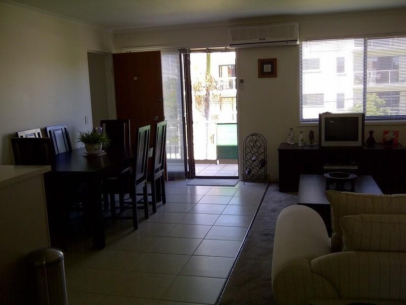 15/9 Bradford Street, Labrador QLD 4215