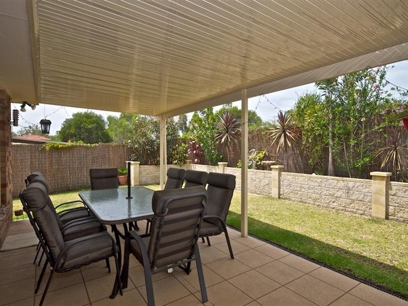 169 Greenacre Drive, Arundel QLD 4214