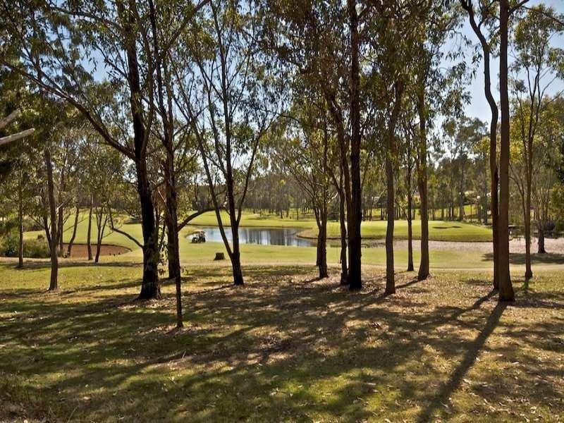 25 Hazel Court, Arundel QLD 4214
