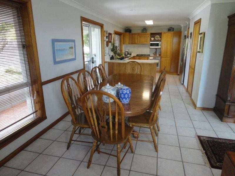 39 Uplands Drive, Parkwood QLD 4214