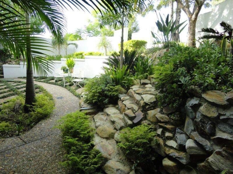 39 Uplands Drive, Parkwood QLD 4214