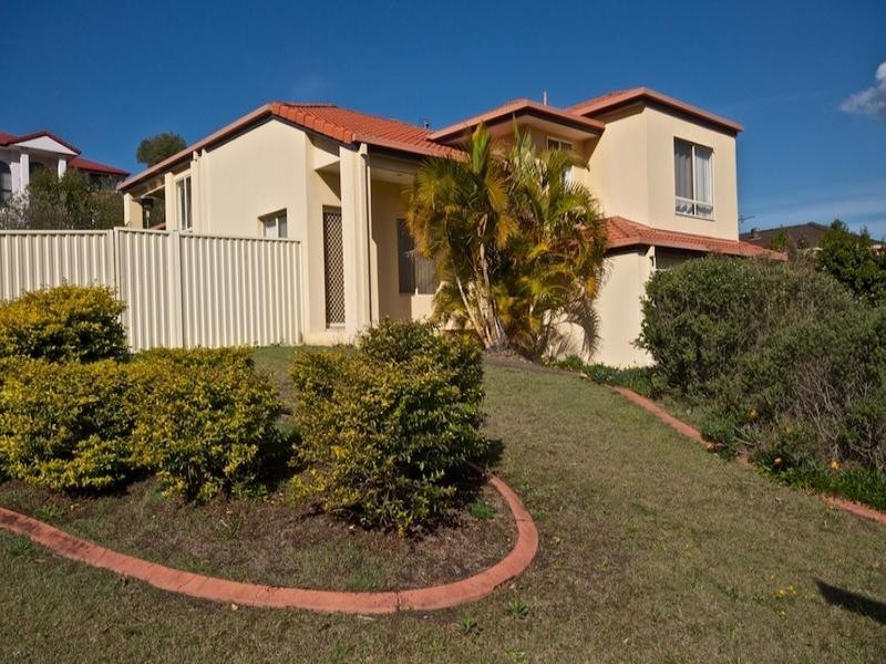 1 Mellissah Crescent, Arundel QLD 4214