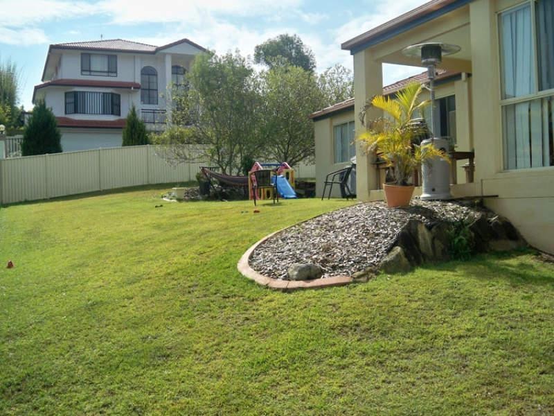 1 Mellissah Crescent, Arundel QLD 4214