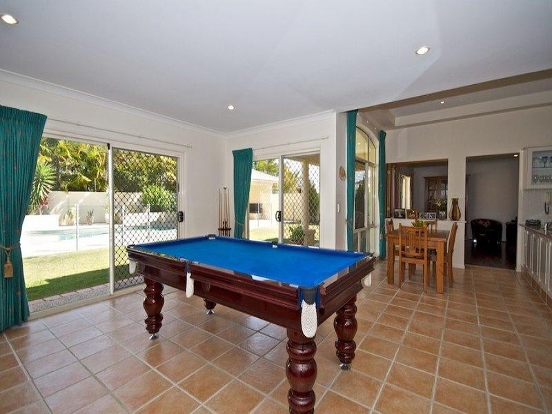 3 London Chase, Arundel QLD 4214