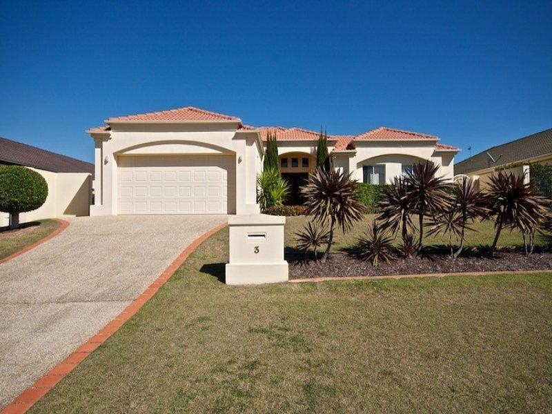 3 London Chase, Arundel QLD 4214