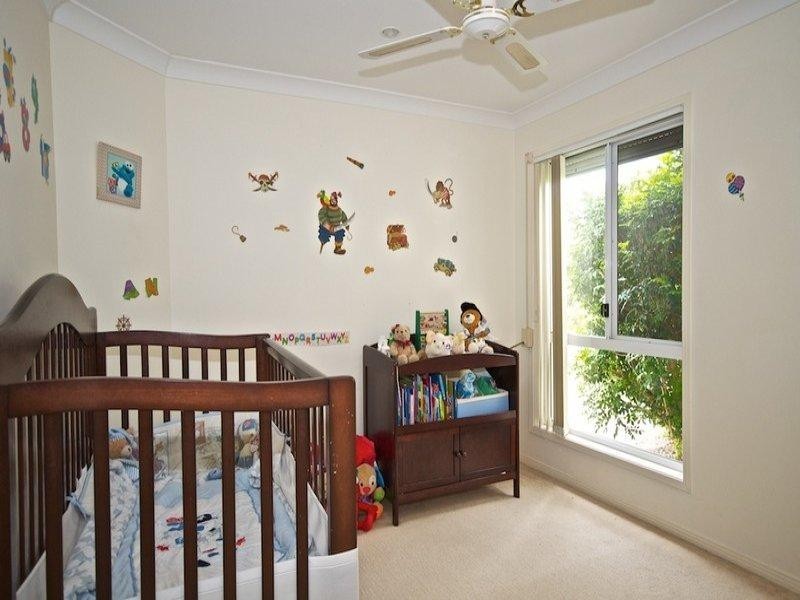 12 Respall Way, Arundel QLD 4214