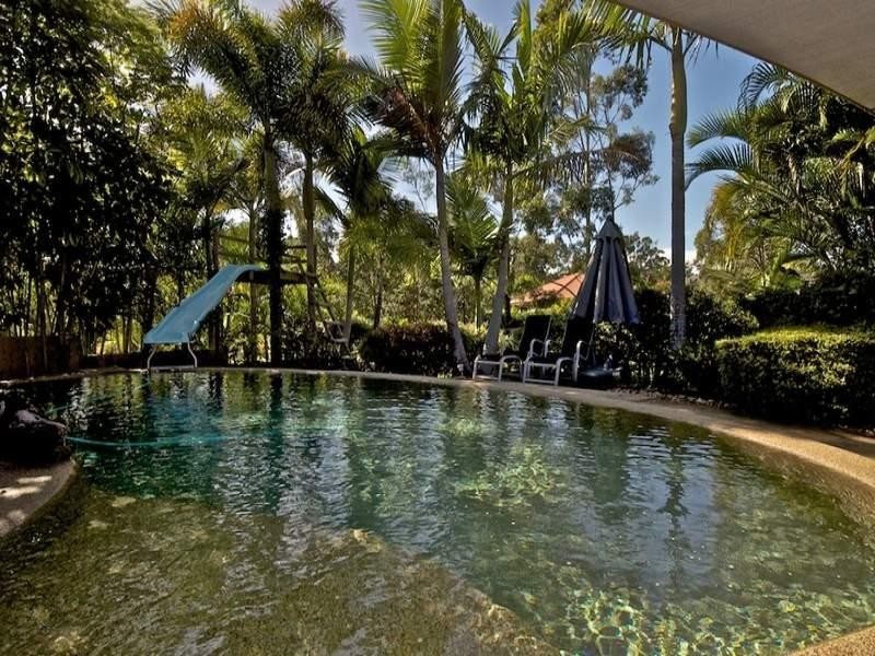 50 Fitzalan Circuit, Arundel QLD 4214