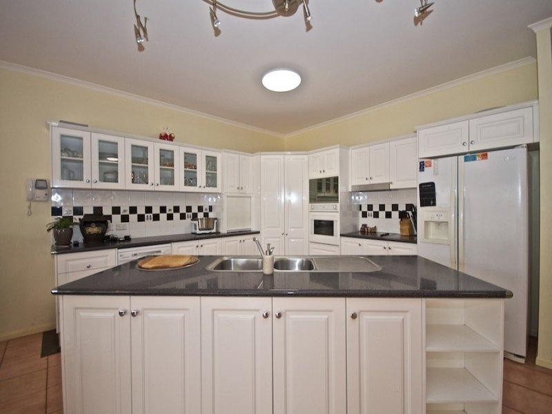 57 Arun Drive, Arundel QLD 4214