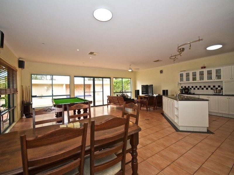57 Arun Drive, Arundel QLD 4214