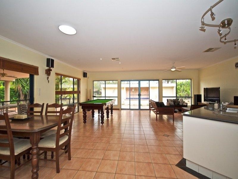 57 Arun Drive, Arundel QLD 4214