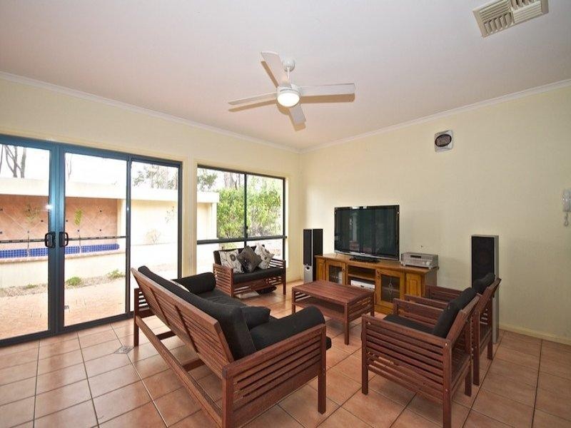57 Arun Drive, Arundel QLD 4214