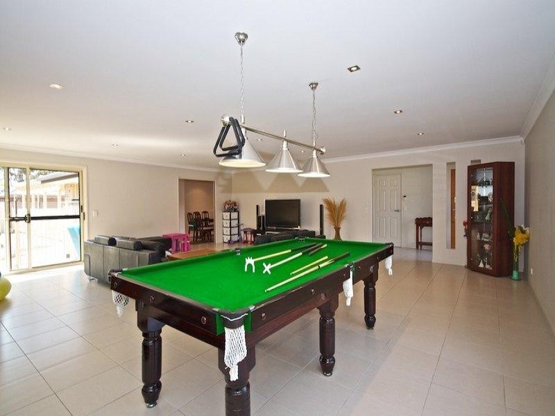 43 Inverness Way, Parkwood QLD 4214