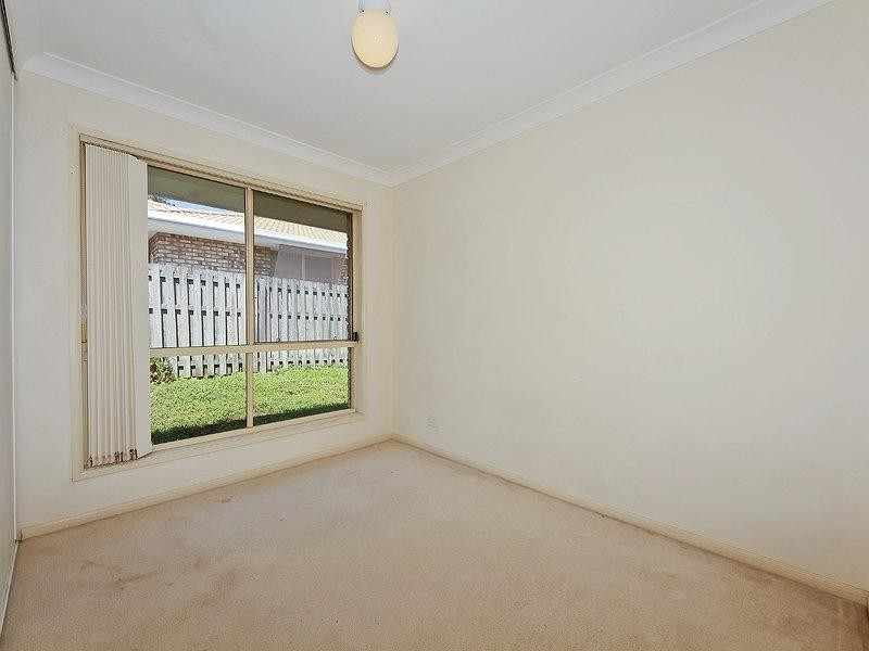 4 Woodstock Court, Parkwood QLD 4214