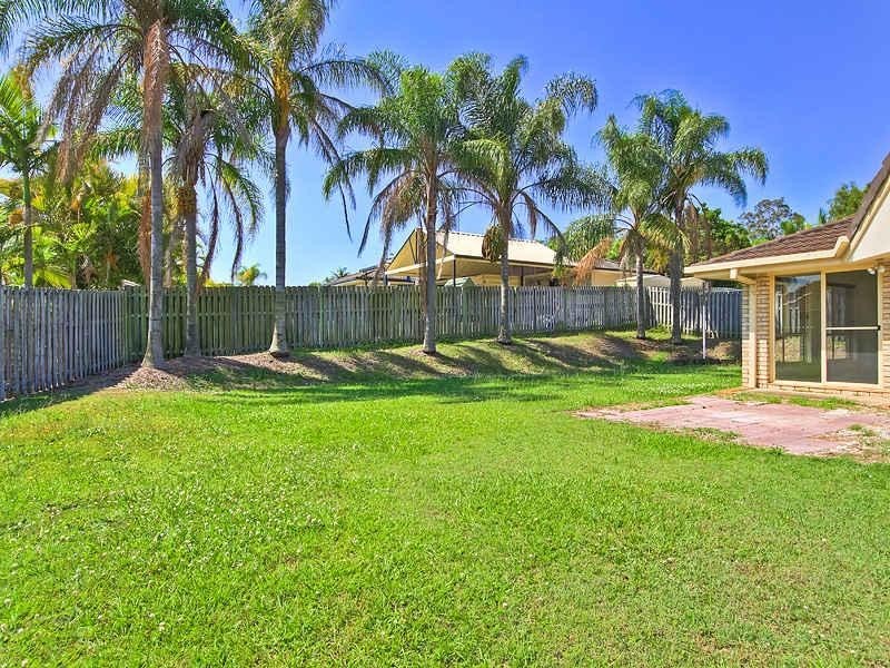 4 Woodstock Court, Parkwood QLD 4214