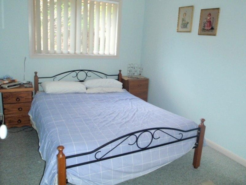 99 Greenacre Drive, Parkwood QLD 4214