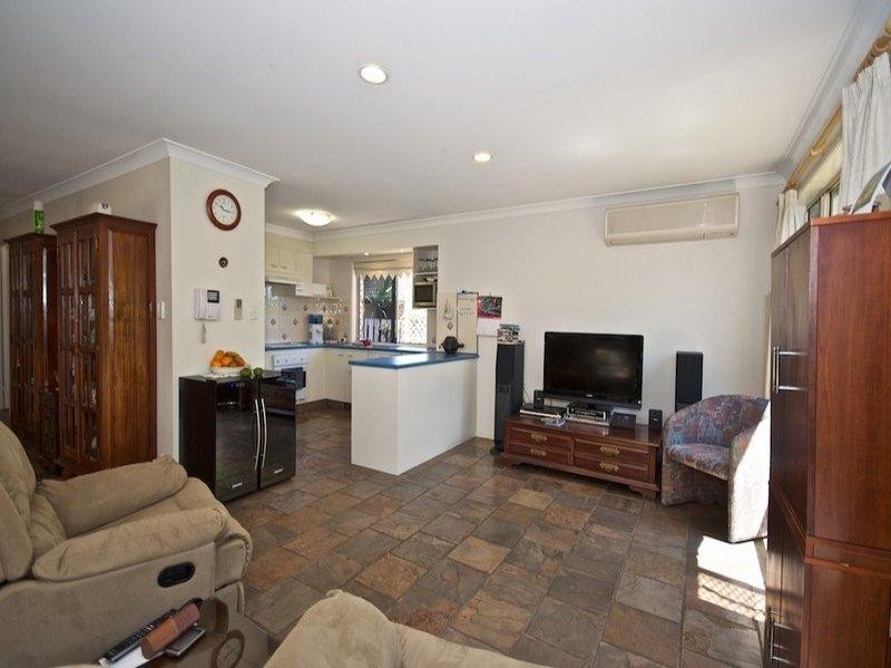 16 Daintree Drive, Parkwood QLD 4214