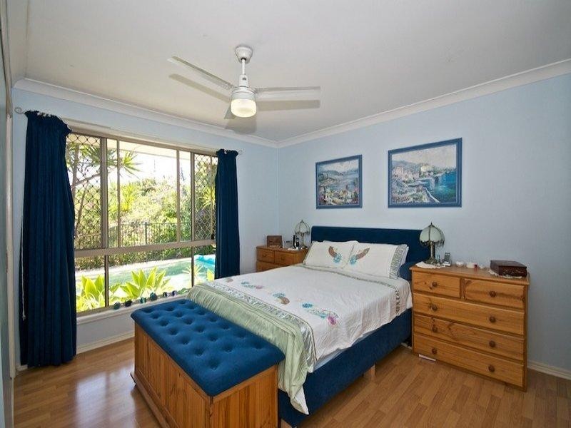 16 Daintree Drive, Parkwood QLD 4214