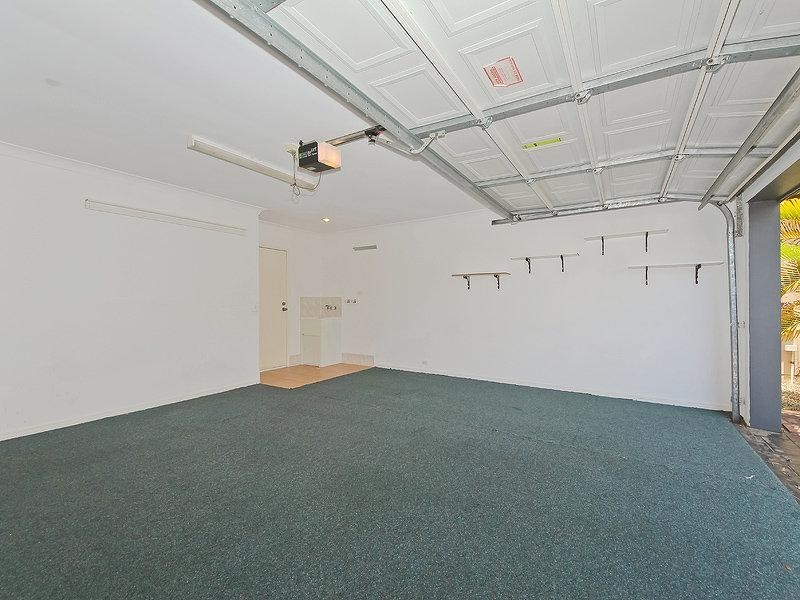 4 Oxbridge Chase, Arundel QLD 4214