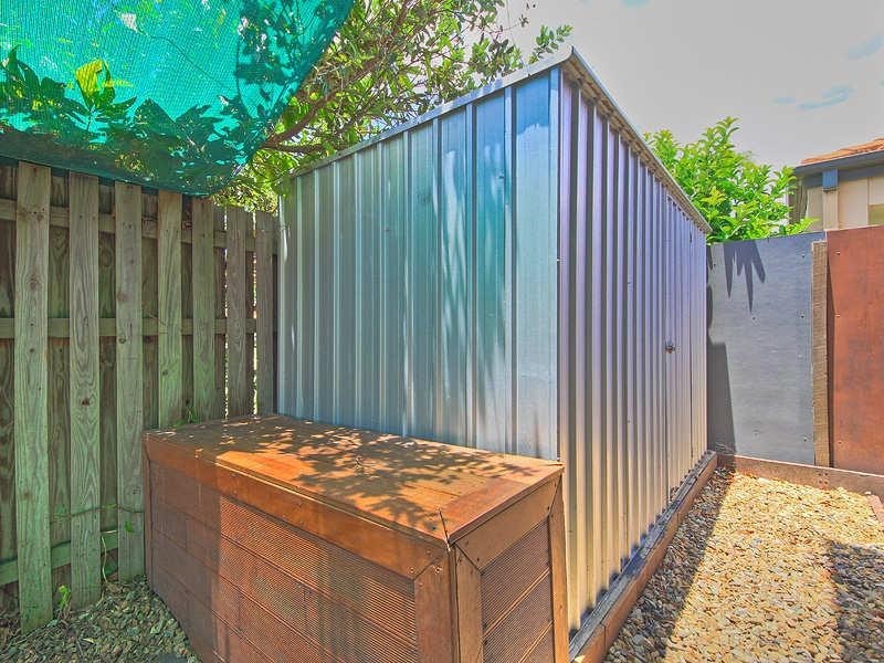 4 Oxbridge Chase, Arundel QLD 4214