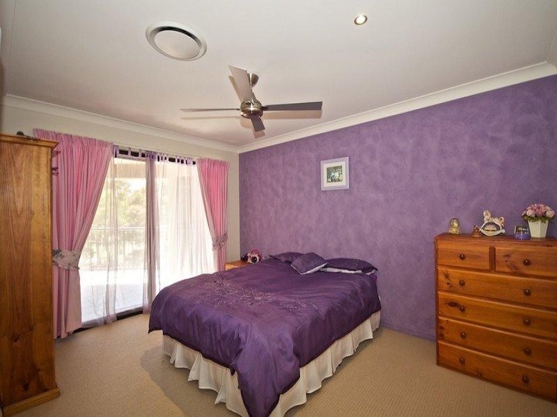 14 Torquay Place, Arundel QLD 4214