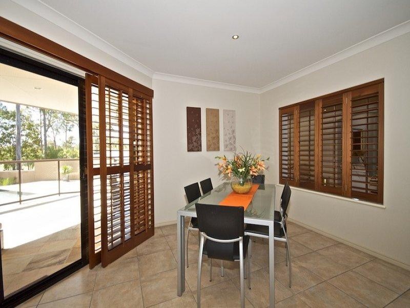 14 Torquay Place, Arundel QLD 4214