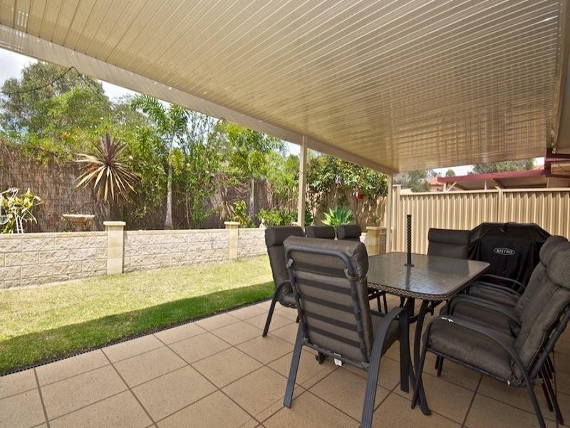169 Greenacre Drive, Arundel QLD 4214