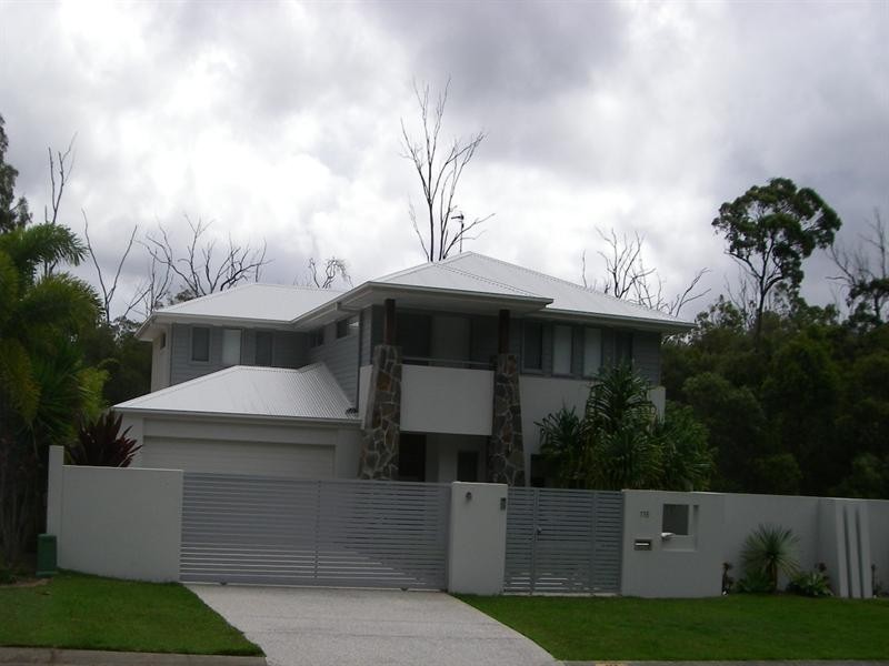 116 Arun Drive, Arundel QLD 4214