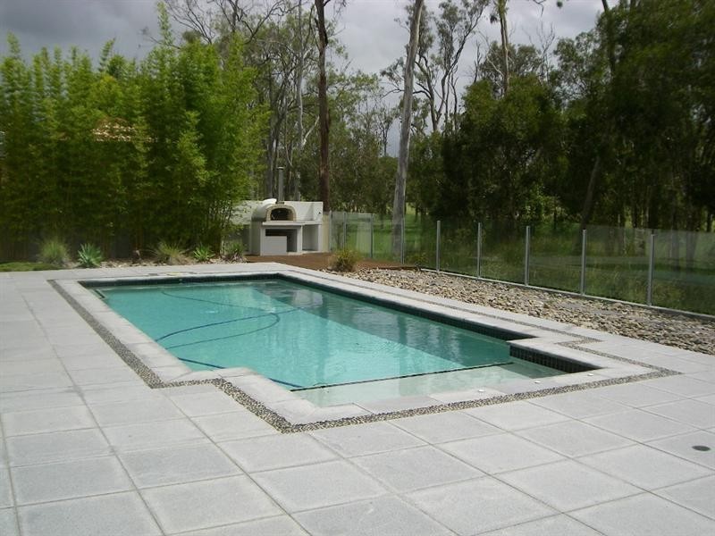 116 Arun Drive, Arundel QLD 4214