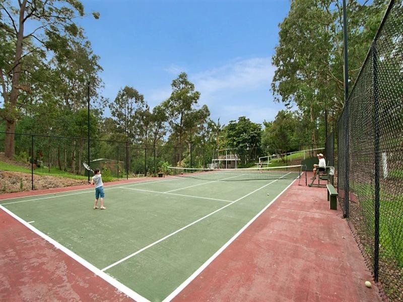 7 Brushwood Drive, Parkwood QLD 4214