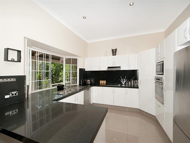 7 Brushwood Drive, Parkwood QLD 4214