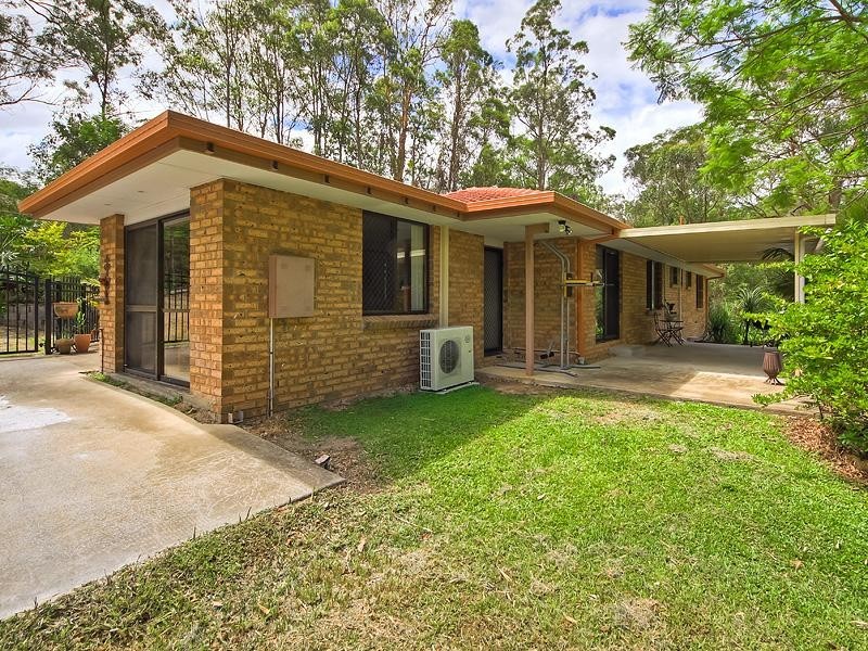 36 Hammond Drive, Gaven QLD 4211