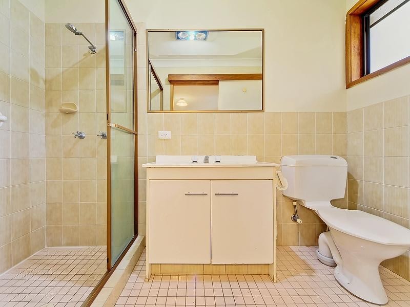 36 Hammond Drive, Gaven QLD 4211